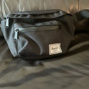 Hershel bag